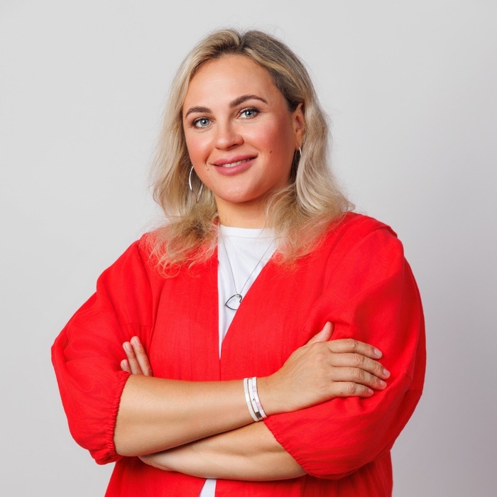 Anastasia Petruseva — Gestalt therapist, portrait